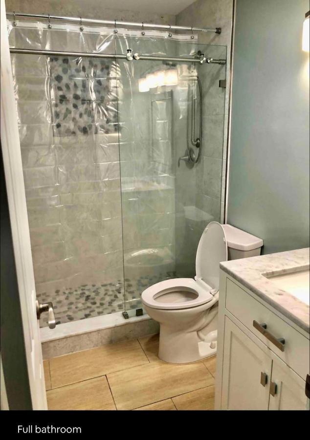 Cheerful Home With One Bedroom Cape Coral Bagian luar foto