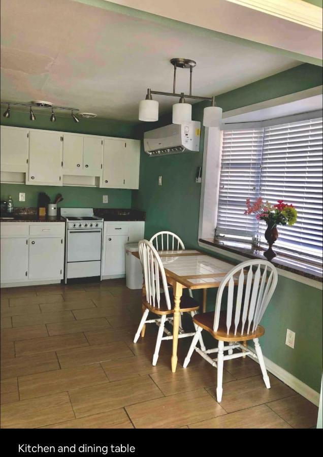 Cheerful Home With One Bedroom Cape Coral Bagian luar foto